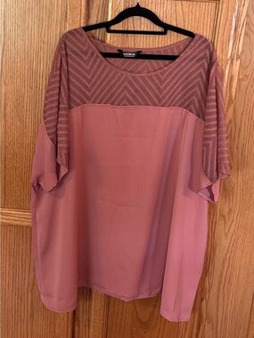 BloomChic Mauve Flutter Sleeve Blouse 22/24 Plus Size
